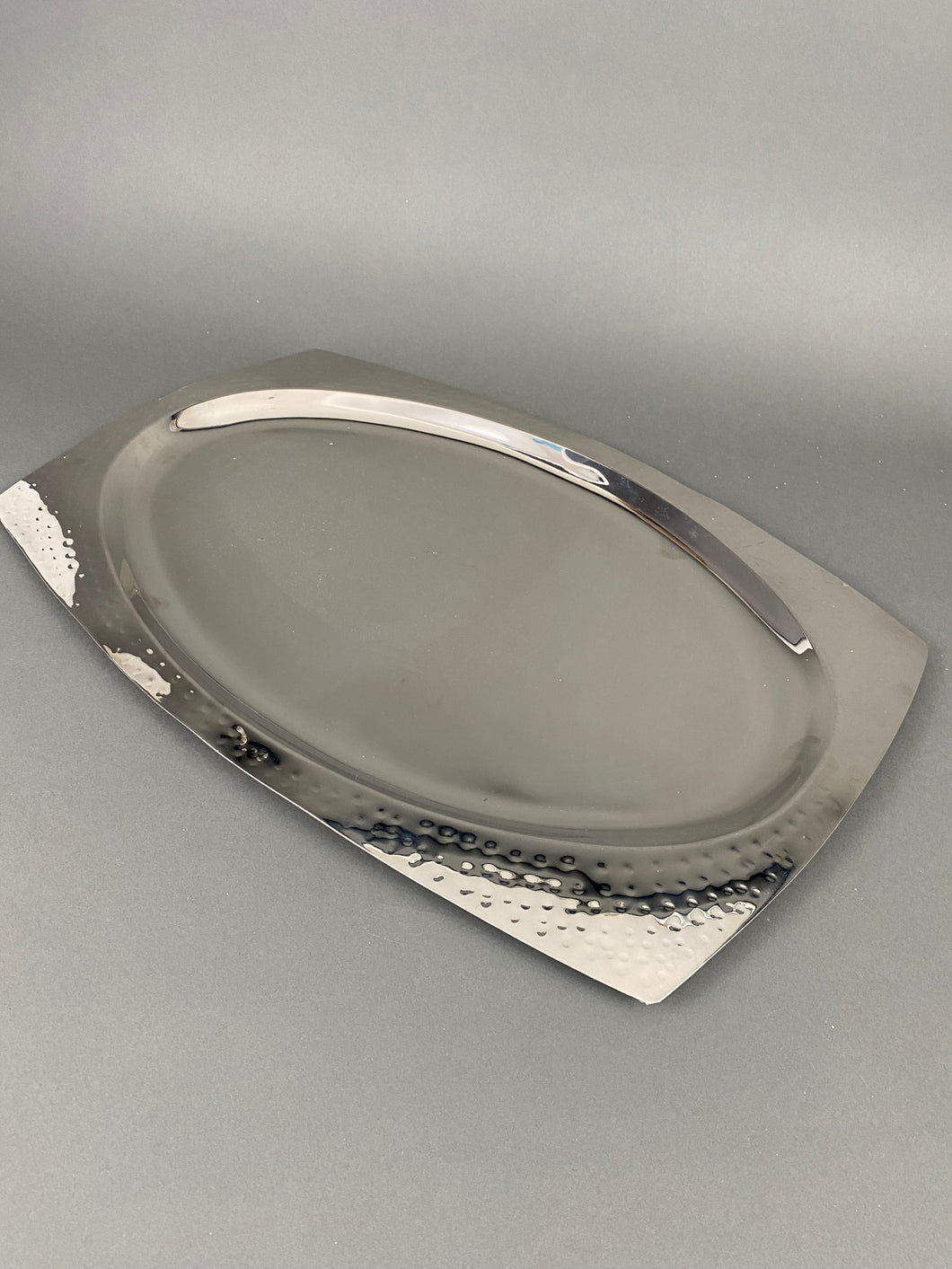 Large Hammered Stainless Steel Rectangular with Polished Oval Interior Tray T106