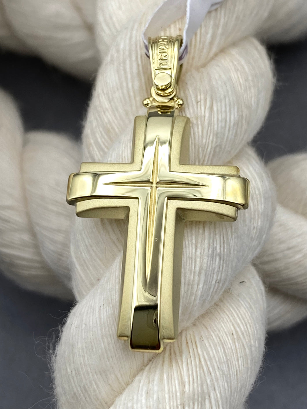 Triantos 14k Yellow  Gold Cross Polished  and Brushed 3.36g 222528