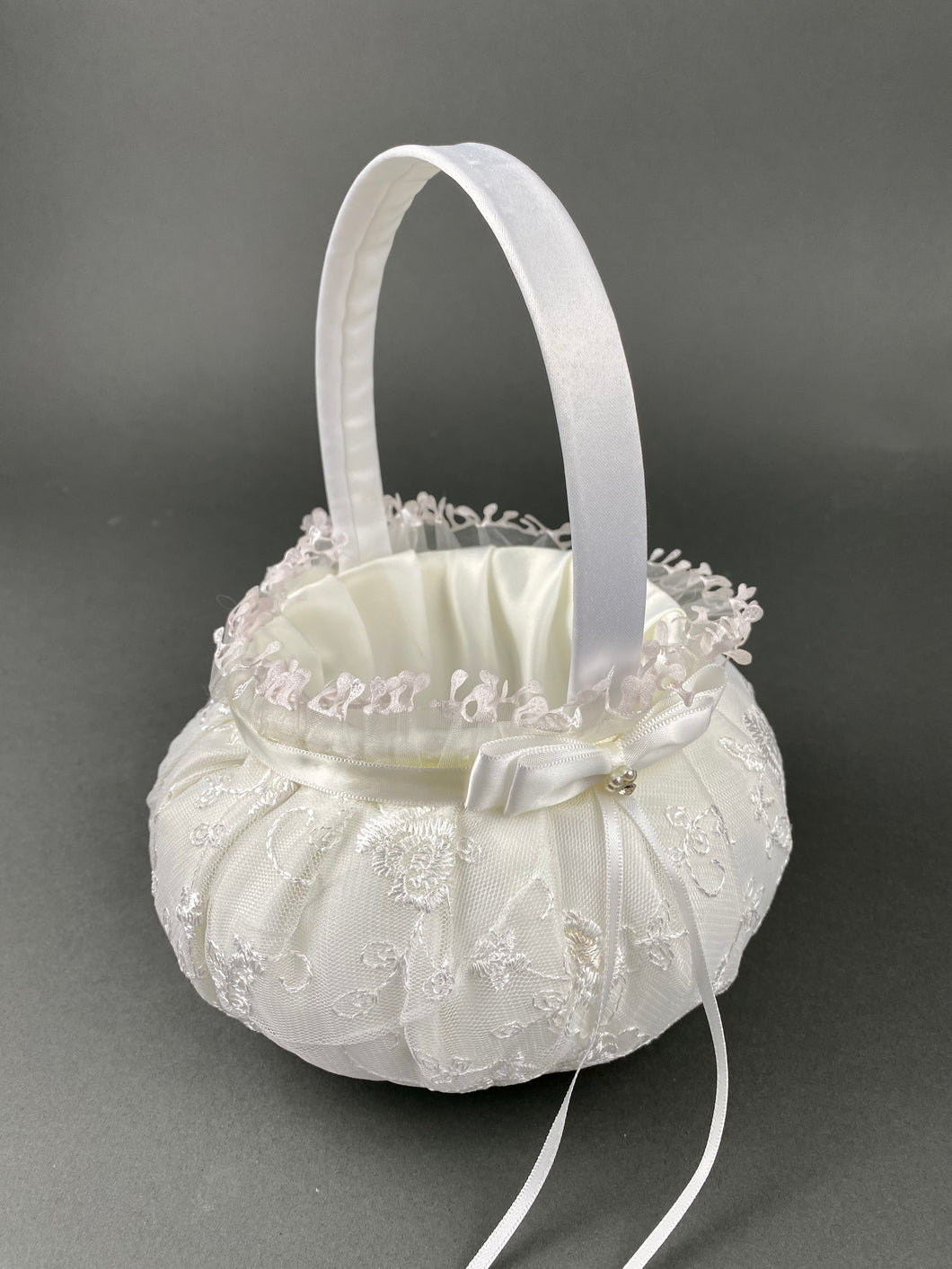 Flower Girls Basket with Lace and Rhinestone FB2