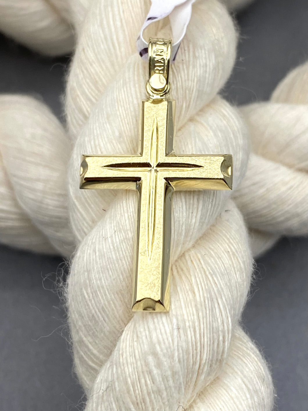 Triantos 14k Yellow  Gold Cross Polished  and Brushed 2.20g 222517