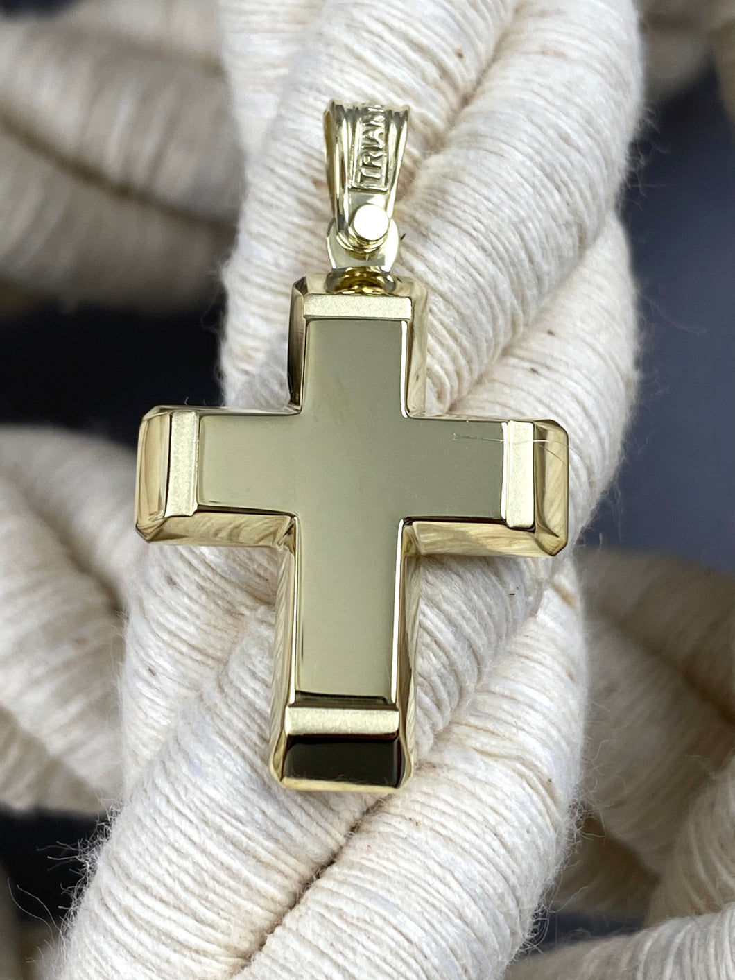 14k Triantos Yellow Gold Cross Polished and Brushed 221277