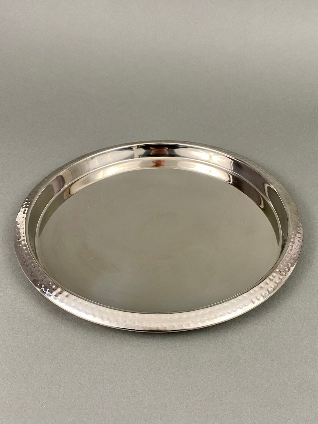 Round Stainless Steel Tray with Hammered Rim T104